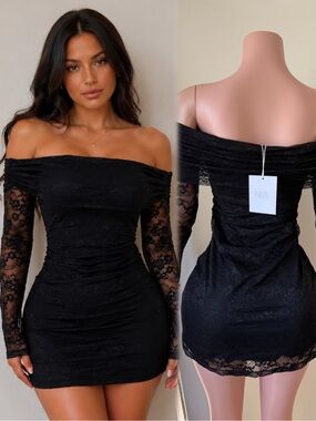 Off-the-Shoulder Black Lace Bodycon Dress